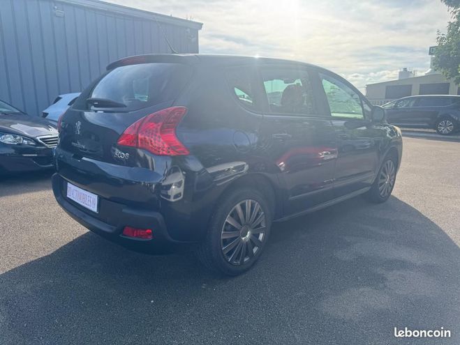 Peugeot 3008 1.6 HDI 110 CH ACTIVE Gris de 2010