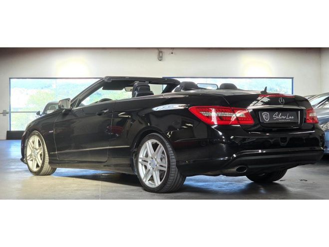Mercedes Classe E E200 200 CGI CABRIOLET BVA PACK AMG LINE NOIR de 2011