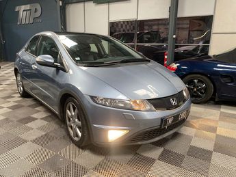  Voir détails -Honda Civic 1.8 VTEC - 16V Navi Cuir BVA à  Le Mans (72)