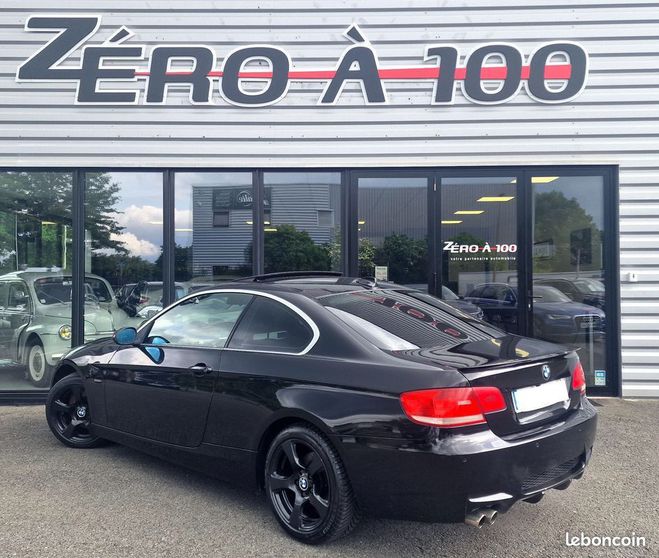 BMW Serie 3 Coup 325i E92 3.0L 218 ch Bote Meca Pa Noir de 2008