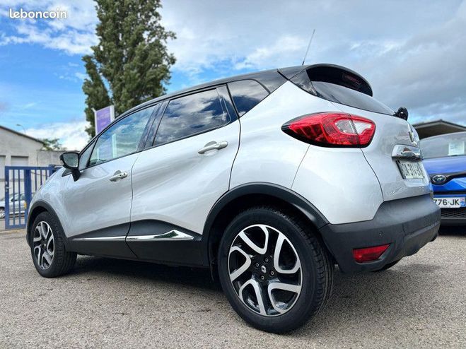 Renault Captur 1.2 TCE 120CH ZEN EDC Gris de 2013