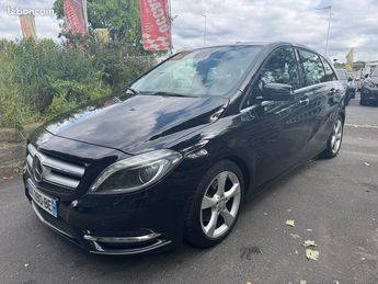  Voir détails -Mercedes Classe B B180cdi SPORT 110cv bote auto garantie à Sannois (95)