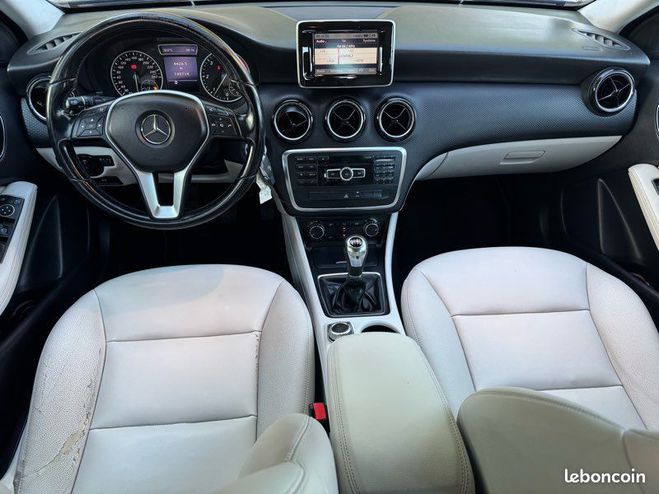 Mercedes Classe B A 200 CDI 136cv intuition garantie Noir de 2013