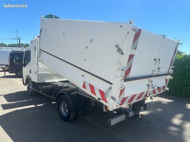 Renault Maxity 22490 ht benne coffre rehausses paysagis  de 2017