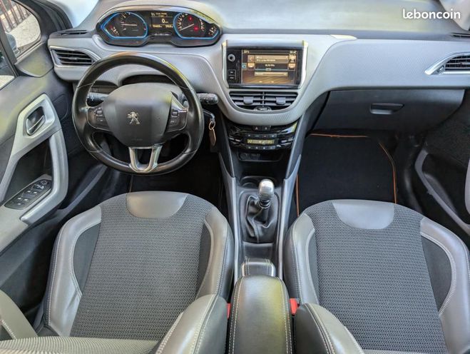 Peugeot 2008 GENERATION-I 1.2 PURETECH 130 ALLURE STA Gris de 2016