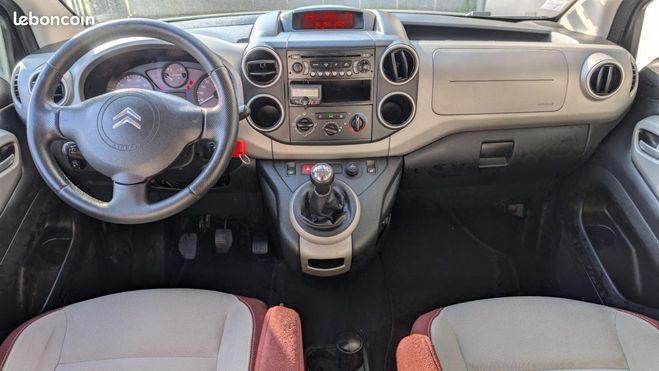Citroen Berlingo COMBI 1.6 VTI 120 PACK MULTISPACE Gris de 2011