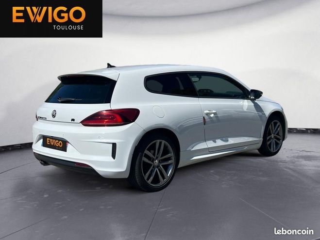 Volkswagen Scirocco 2.0 TDI 150CH BLUEMOTION R-LINE DSG Blanc de 2016