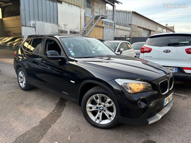 BMW X1 E84 xDrive 20i 184ch Luxe Noir de 2012