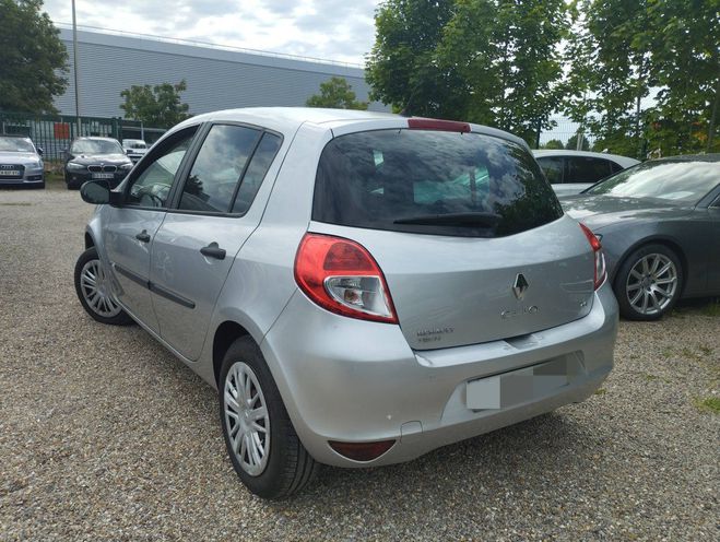 Renault Clio III (B/C85) 1.5 dCi 75ch Authentique eco GRIS de 2012