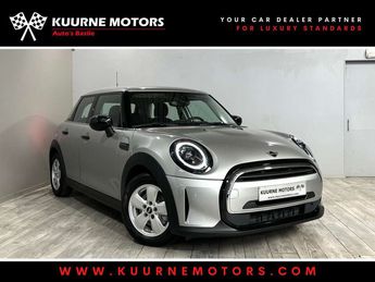  Voir détails -Mini Cooper 1.5iA 5d. Alu15-Led-Gps-Pdc-Cruise à Kuurne (85)