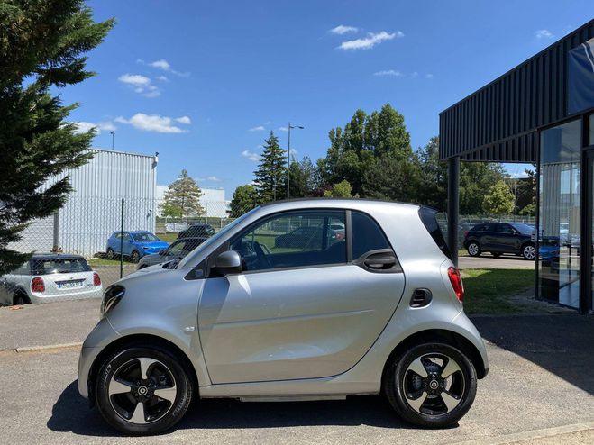 Smart Fortwo Coupe IV Electrique 82ch passion GRISE CLAIRE de 2020