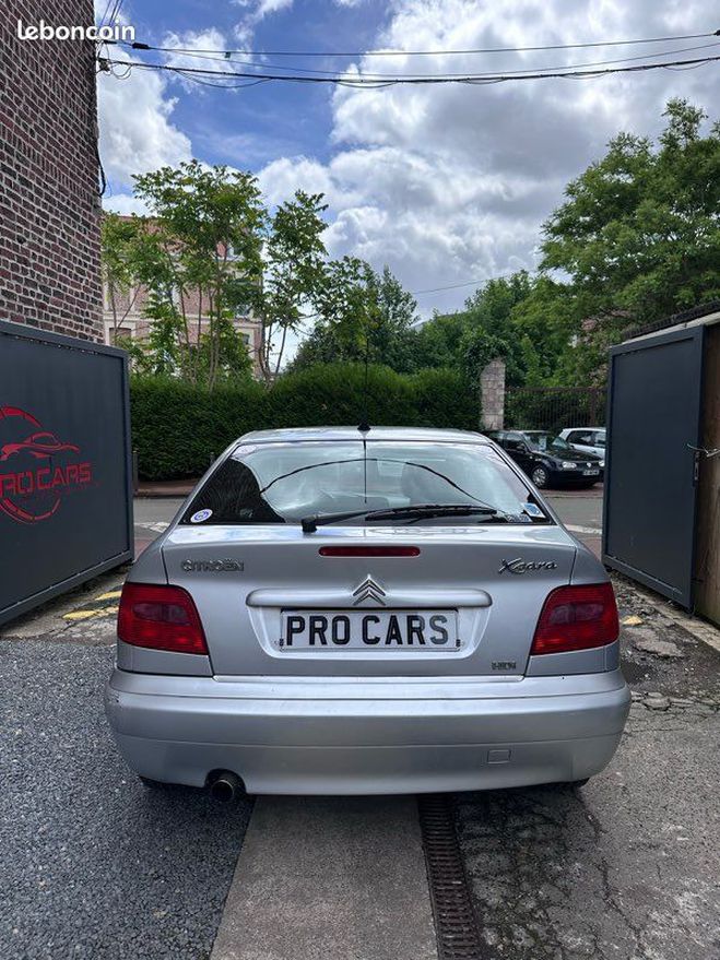 Citroen Xsara 2.0 HDI Gris de 2002