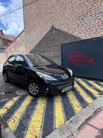  Voir détails -Peugeot 206 206  1,4 HDI 70Ch à Douai (59)