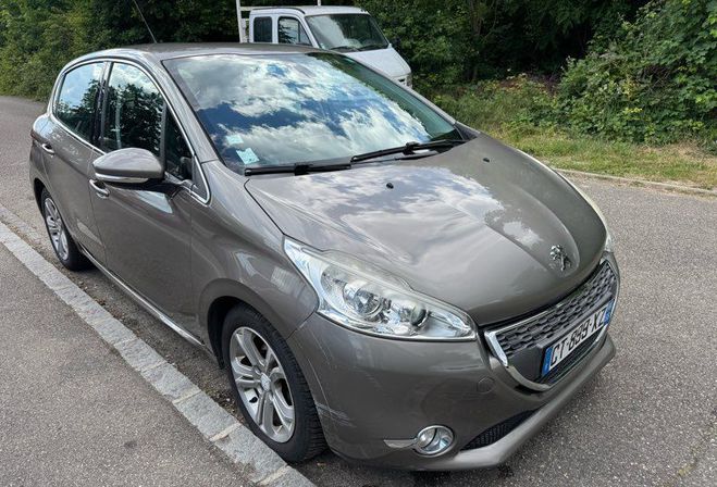 Peugeot 208 1,6 vti  de 2013