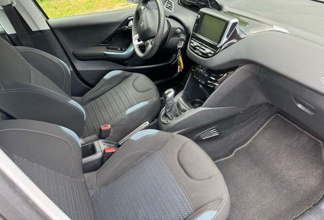 Peugeot 208 1,6 vti  de 2013