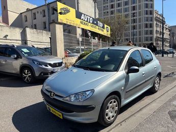  Voir détails -Peugeot 206 2.0 HDI X LINE 5P à Pantin (93)