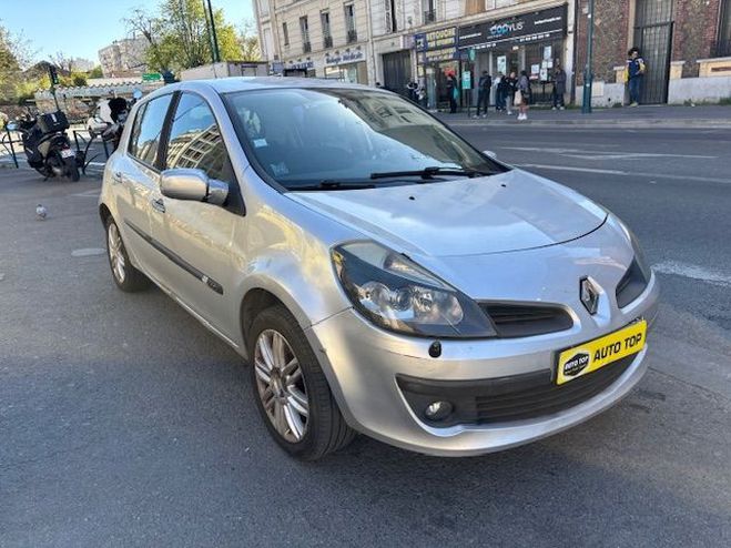 Renault Clio 1.5 DCI 85CH CONFORT DYNAMIQUE 5P GRIS de 2006