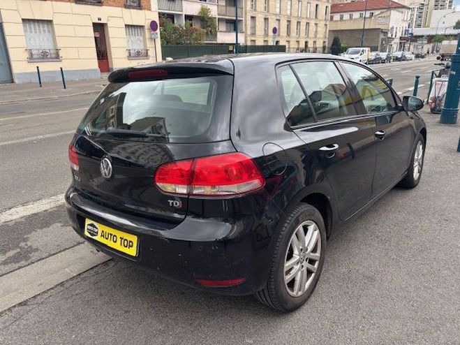 Volkswagen Golf 1.6 TDI 105CH BLUEMOTION FAP CONFORTLINE NOIR de 2011