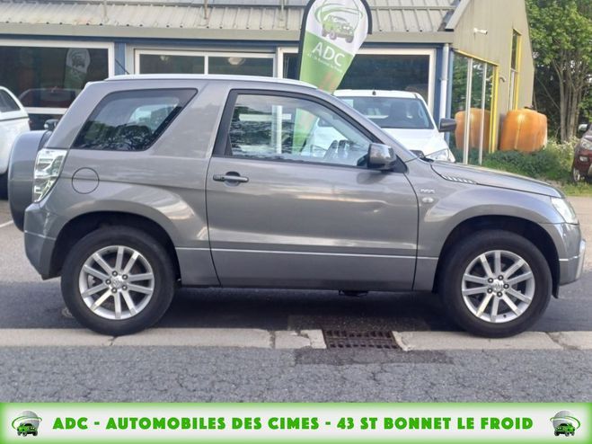 Suzuki Grand Vitara 1.9 DDIS 130cv 4X4 3P BVM FAP Gris Fonc de 2008