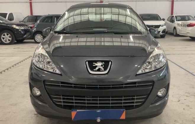 Peugeot 207 SW / BREAK PHASE 2 1.4 VTI 95 PREMIERE M Gris de 2012