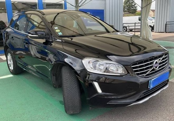 Volvo XC60 PHASE 2 MOMENTUM D5 2.4 D 220 Cv AWD 4x4 Noir Mtallis de 2017