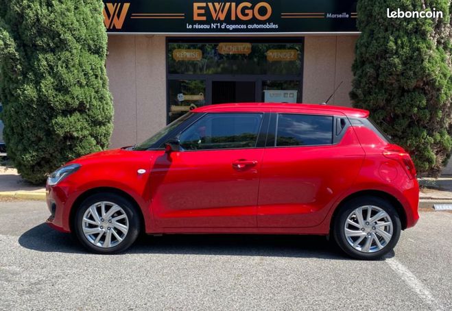Suzuki Swift 1.2 DUALJET HYBRID 83CH PRIVILGE BVA Rouge de 2020
