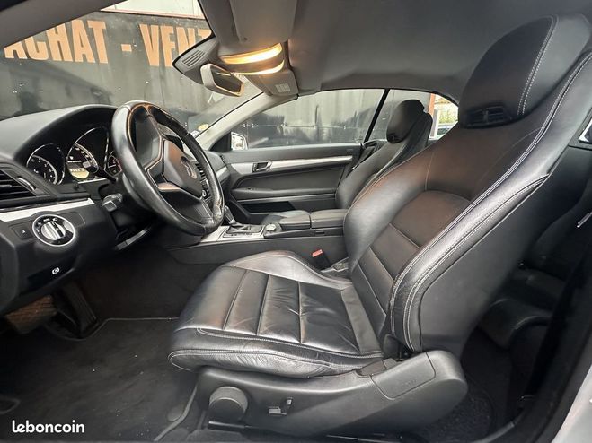 Mercedes Classe E CABRIOLET 250 CDI BE Gris de 2012