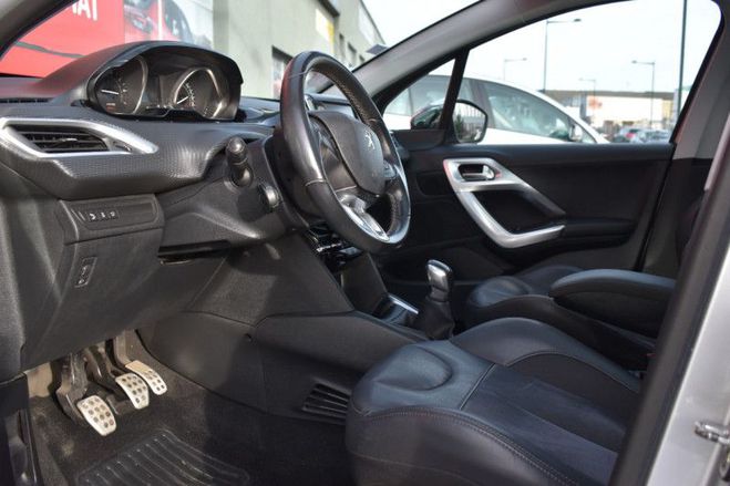 Peugeot 208 1.2 PURETECH 110CH FELINE S&S 5P GRIS C de 2017