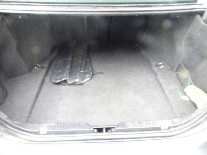 BMW Serie 5 (E60) 520DA 177CH EXCELLIS BLEU de 2010