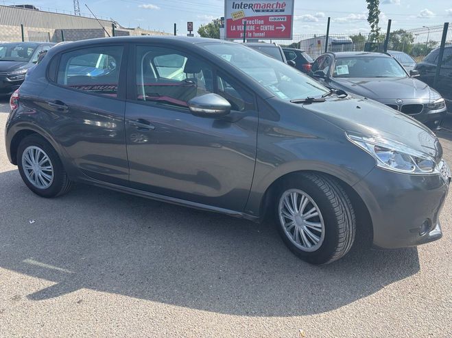Peugeot 208 1.6 E-HDI 92 BLUE LION ALLURE 5P Gris fonc de 2015