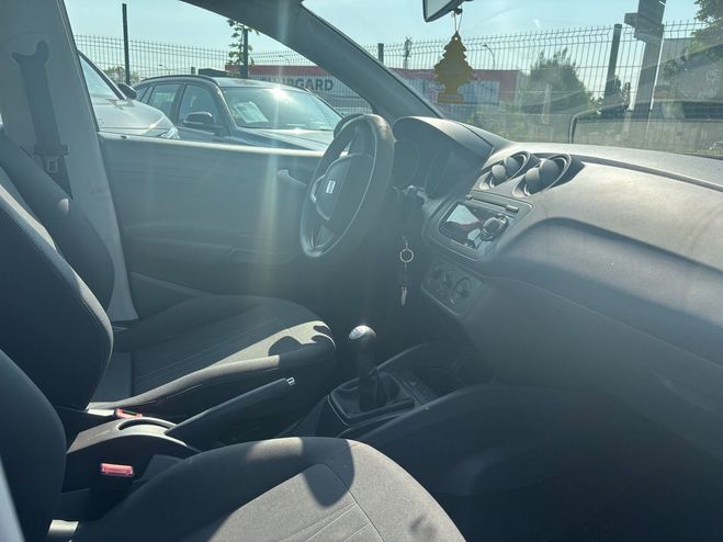 Seat Ibiza IV 1.6 TDI 90 STYLE COPA Gris fonc de 2012
