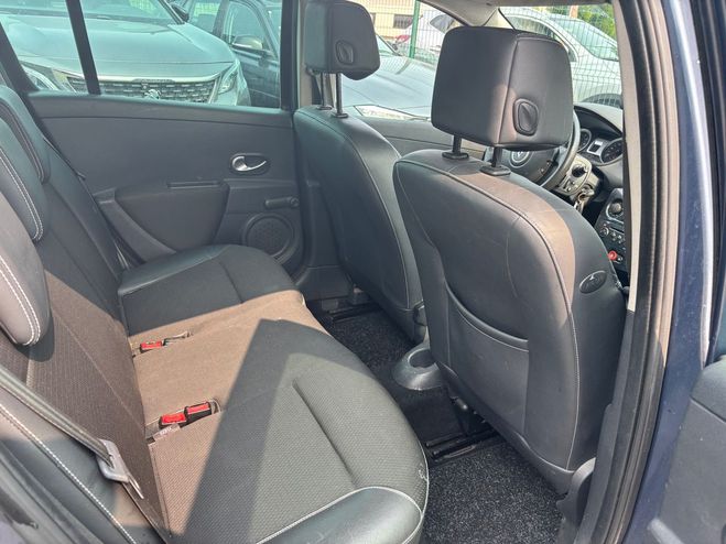 Renault Clio III 1.4 16V 100 EXCEPTION 5P Gris anthracite de 2007