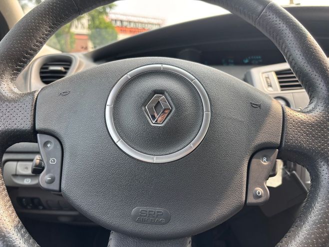 Renault Scenic II (2) 1.9 DCI 130 DYNAMIQUE Bordeaux de 2008