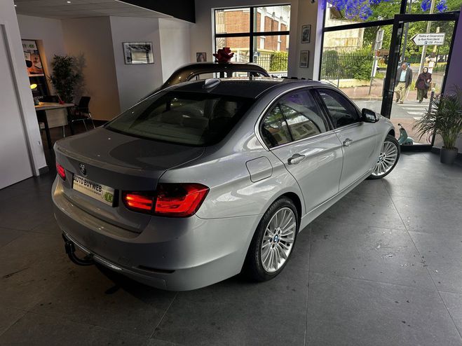 BMW Serie 3 F30 328i 245 ch Luxury / Toit ouvrant /  GRIS CLAIR de 2012