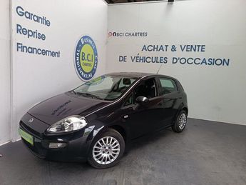 Voir détails -Fiat Punto 1.2 8V 69CH EASY 5P à Nogent-le-Phaye (28)