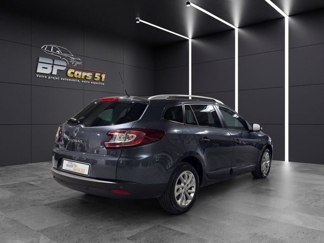 Renault Megane estate 1.5 dci 110 cv energy limited Gris de 2015