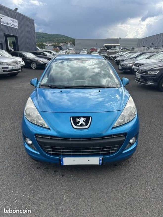 Peugeot 207 1.4 HDI FAP URBAN MOVE 5P Bleu de 2012
