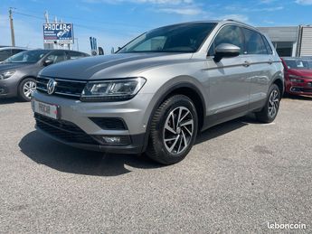  Voir détails -Volkswagen Tiguan 2.0 tdi 150 connect dsg7 à Charmeil (03)