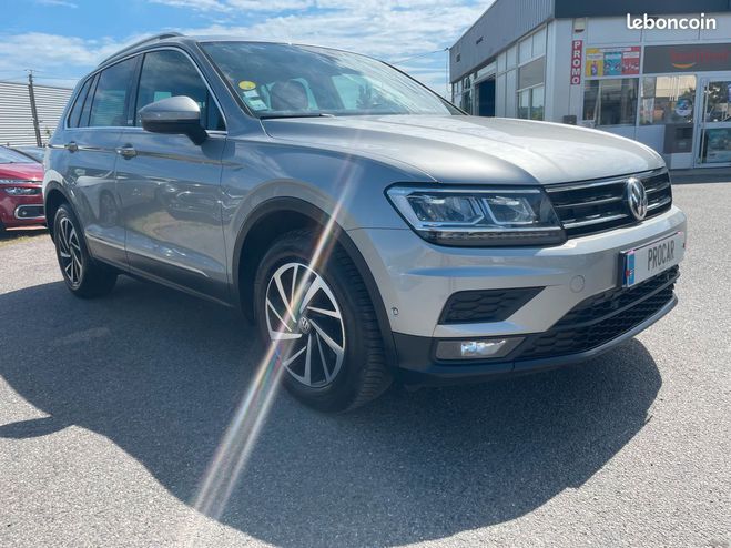 Volkswagen Tiguan 2.0 tdi 150 connect dsg7 Gris de 2019