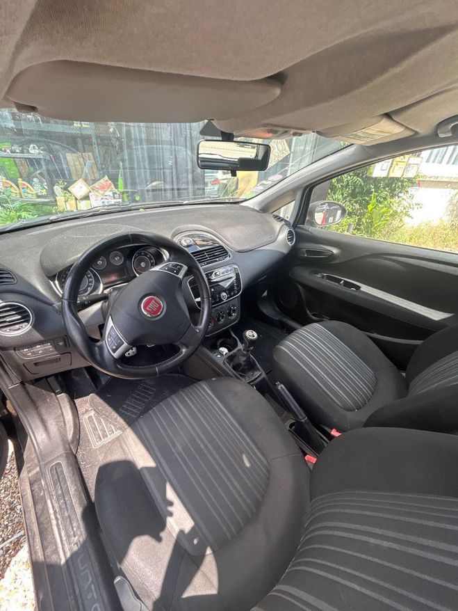Fiat Punto   de 2011