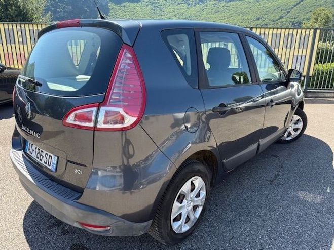 Renault Scenic III 1.5 DCI 105CH AUTHENTIQUE Gris F de 2010