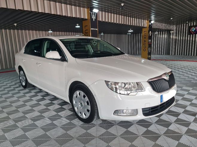 Skoda Superb 1.9L TDI 105 CV * Confort * REPRISE POSS Blanc de 2009