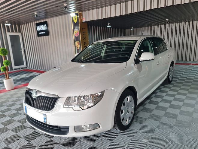 Skoda Superb 1.9L TDI 105 CV * Confort * REPRISE POSS Blanc de 2009