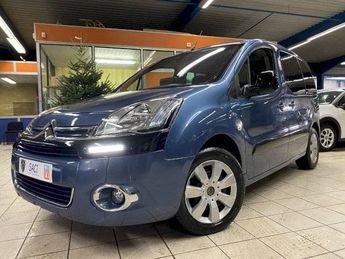  Voir détails -Citroen Berlingo II 1.6 e-HDi90 Exclusive 5p à Sallaumines (62)