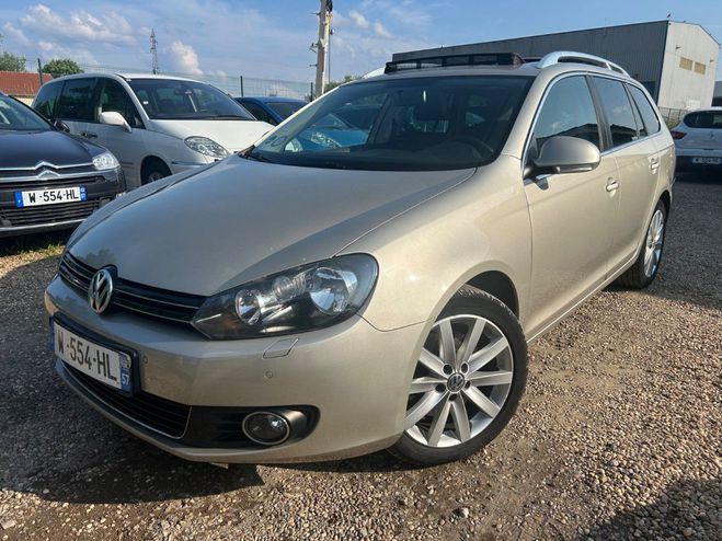 Volkswagen Golf 6 2.0 TDI 140 CARAT * TOIT * GPS * Beige de 2012