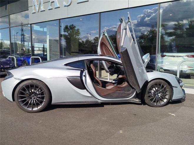 Mclaren 570 GT V8 3.8 CH Gris Clair de 2017
