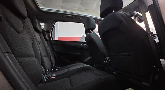 Peugeot 308  SW 1.6 HDI 110 PREMIUM  de 2011