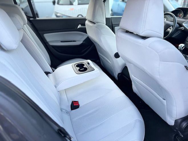 Peugeot 308 PureTech 130ch SetS EAT8 Allure Grise de 2019