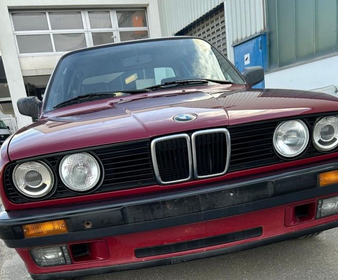 BMW Serie 3 316 TOIT OUVRANT Bordeaux de 1988
