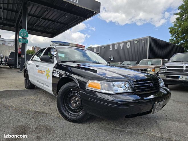 Ford Crown Victoria Police Interceptor 4.6 V8 Noir de 2000